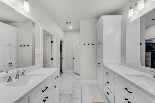 310 Travis Street, Roanoke, TX 76262