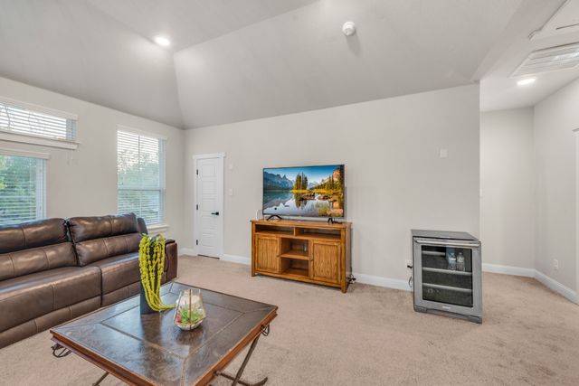 310 Travis Street, Roanoke, TX 76262