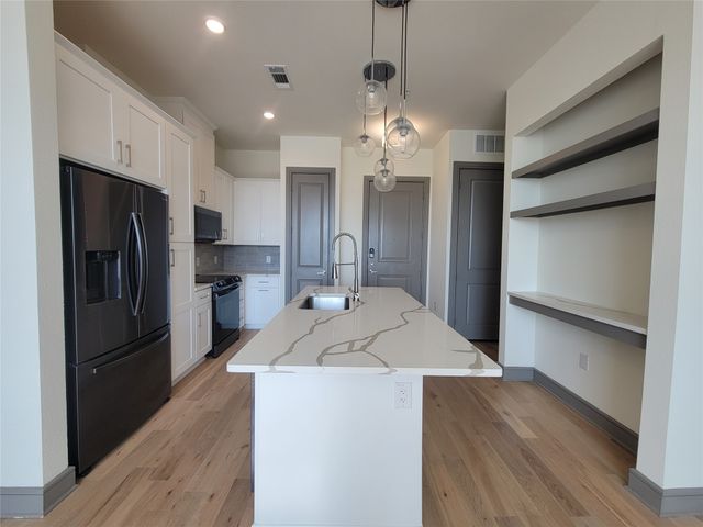 2700 Old Denton Road 3363, Carrollton, TX 75007