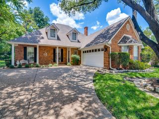 209 Fountain Hills Drive, Garland, TX 75044