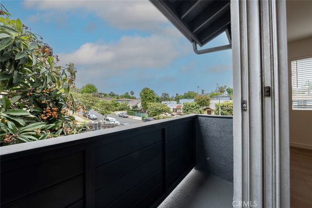 613 N Occidental 611-6, Los Angeles, CA 90026