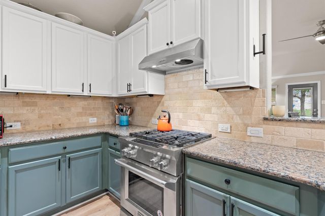 19600 Maiden Grass DR, Pflugerville, TX 78660