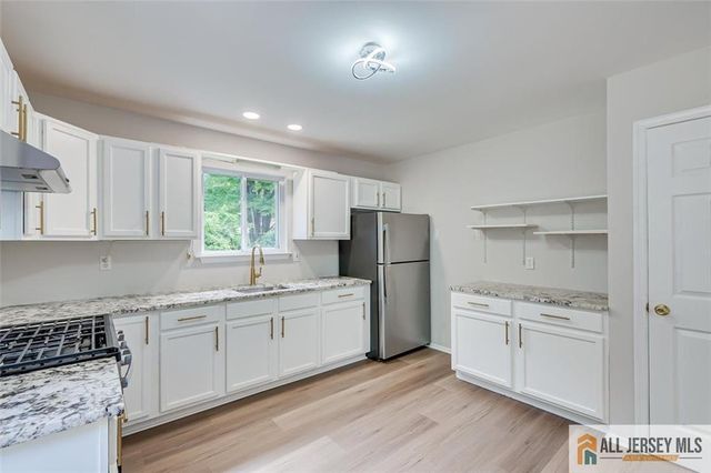 134 Old Beekman Road, South Brunswick, NJ 08852
