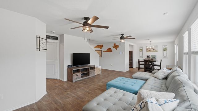 3002 Wentwood Run, San Antonio, TX 78245