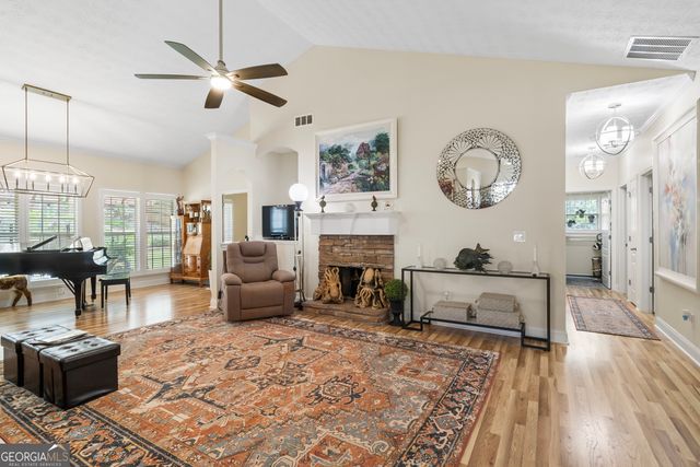 565 Jefferson Walk Circle, Jefferson, GA 30549