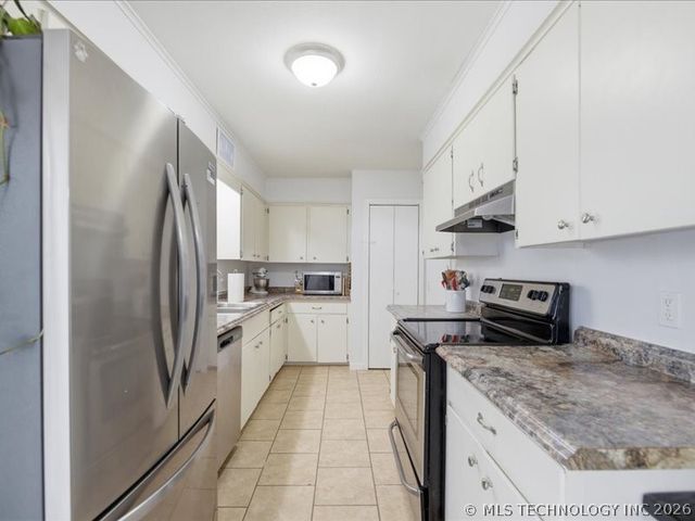 905 W El Paso Place, Broken Arrow, OK 74012