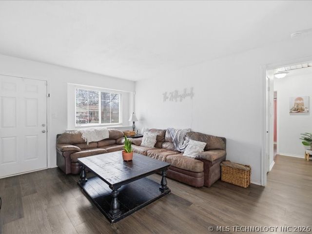 905 W El Paso Place, Broken Arrow, OK 74012