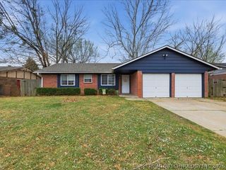 905 W El Paso Place, Broken Arrow, OK 74012