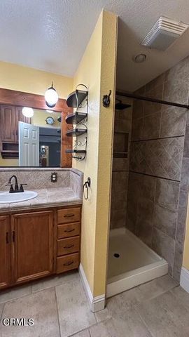 1222 W Avenue J15, Lancaster, CA 93534