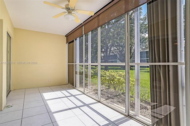 7 Westwood Ave 106C, Tequesta, FL 33469