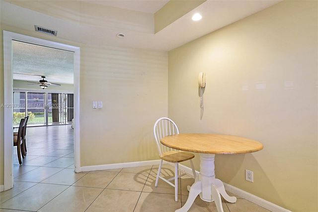 7 Westwood Ave 106C, Tequesta, FL 33469