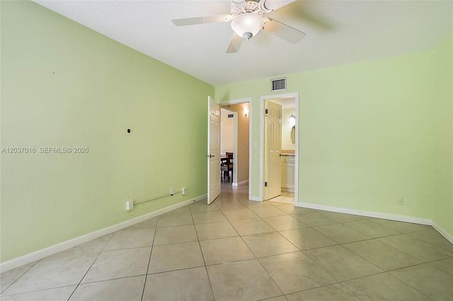 7 Westwood Ave 106C, Tequesta, FL 33469