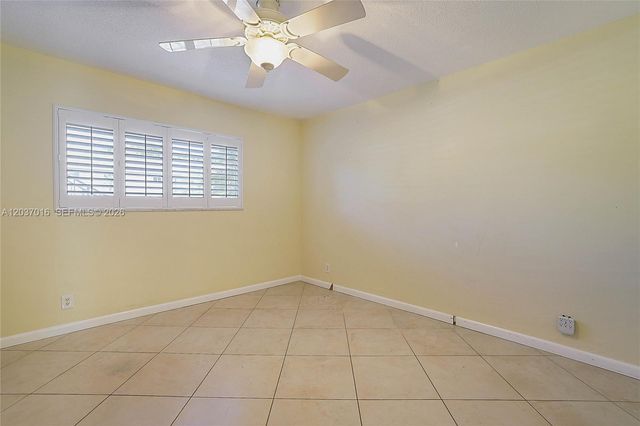 7 Westwood Ave 106C, Tequesta, FL 33469