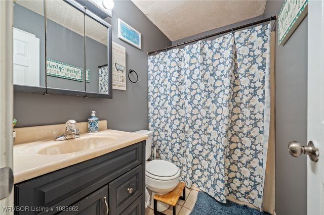 2200 Breckenridge Terrace, Greenwood, AR 72936