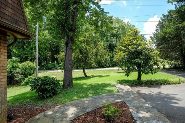 6560 Brownlee Dr, Nashville, TN 37205