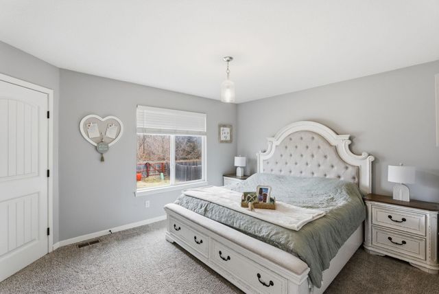 867 S Cattail Circle, Haysville, KS 67060