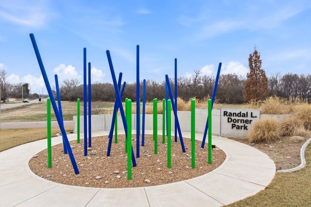 867 S Cattail Circle, Haysville, KS 67060