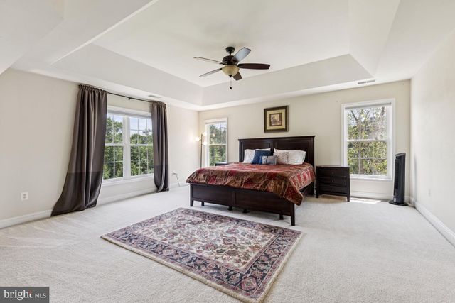 26368 STRATHAVEN CT, Chantilly, VA 20152