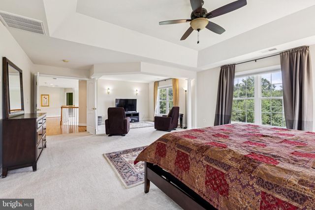 26368 STRATHAVEN CT, Chantilly, VA 20152