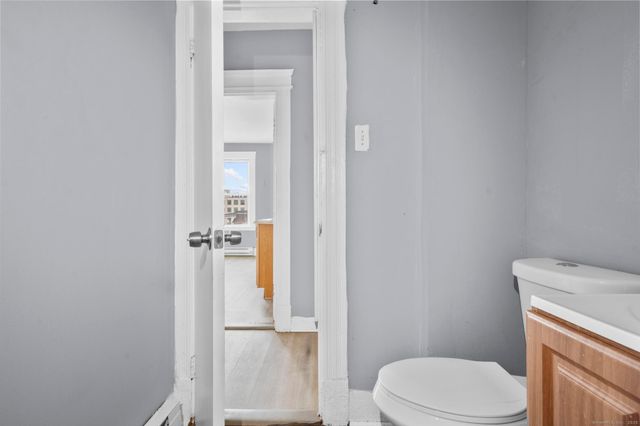 33 Albert Place, Waterbury, CT 06702