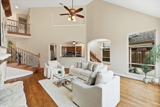 2518 Merlin Drive, Lewisville, TX 75056