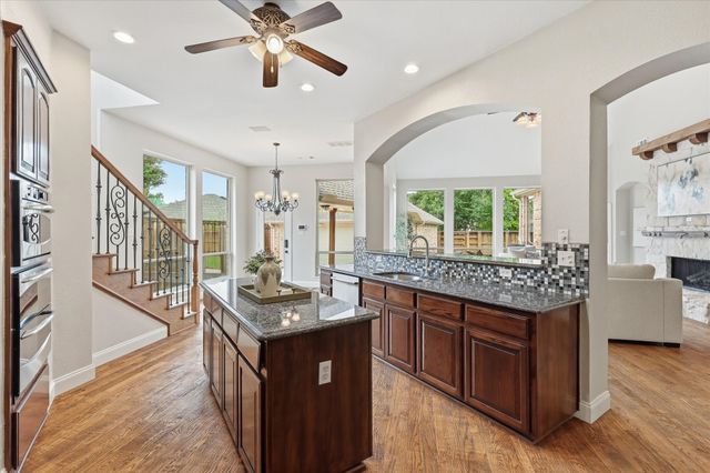 2518 Merlin Drive, Lewisville, TX 75056