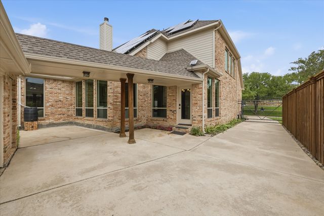 2518 Merlin Drive, Lewisville, TX 75056