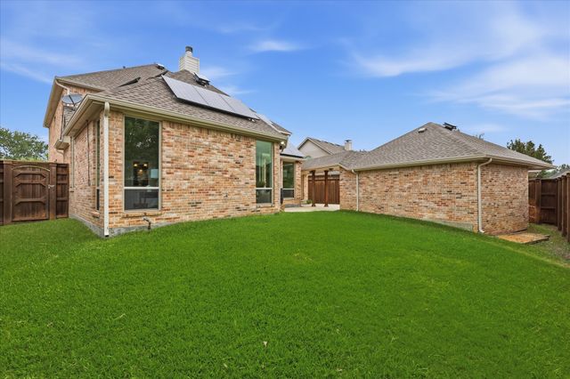 2518 Merlin Drive, Lewisville, TX 75056