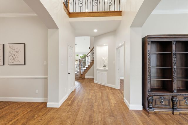 2518 Merlin Drive, Lewisville, TX 75056