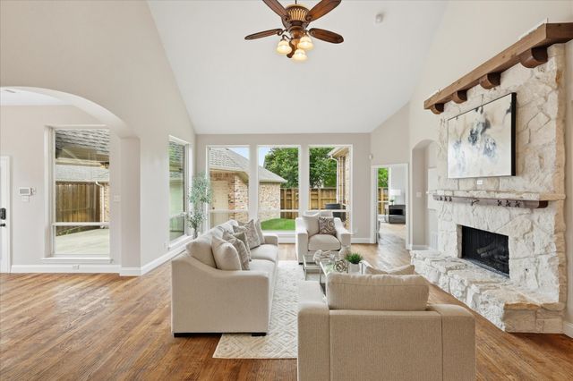 2518 Merlin Drive, Lewisville, TX 75056