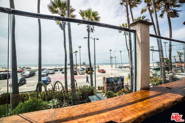 4 Washington Boulevard, Marina Del Rey, CA 90292