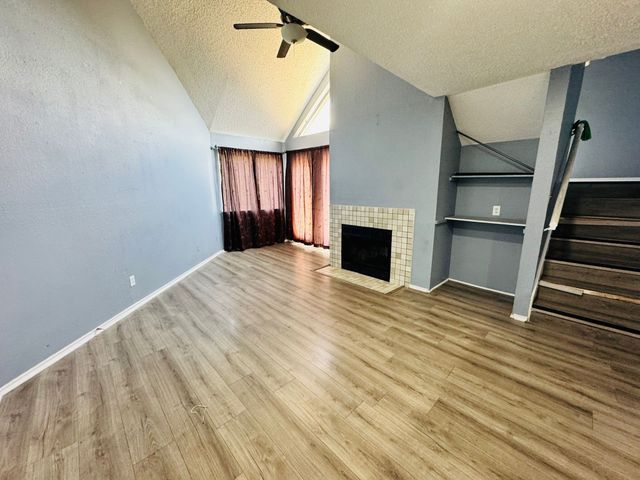 9827 Walnut Street 205, Dallas, TX 75243