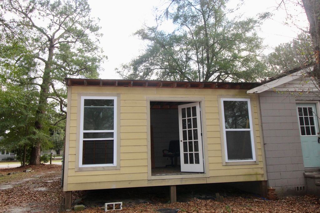 Image 23 of property listing at 2334 Midland Park, North Charleston, SC 29406