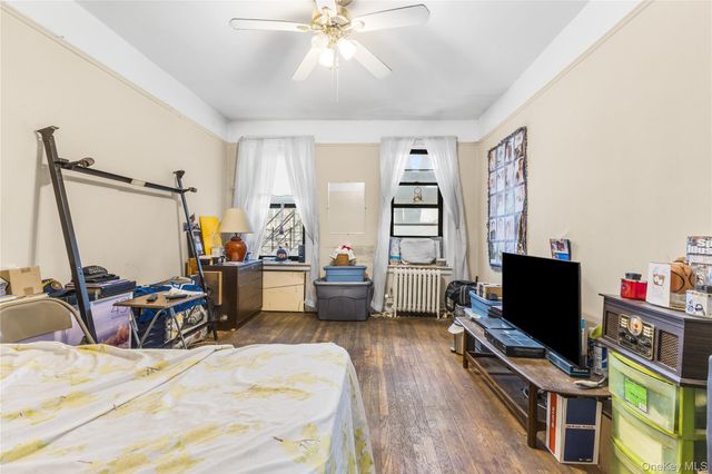 850 Saint Marks Avenue C4, Brooklyn, NY 11213