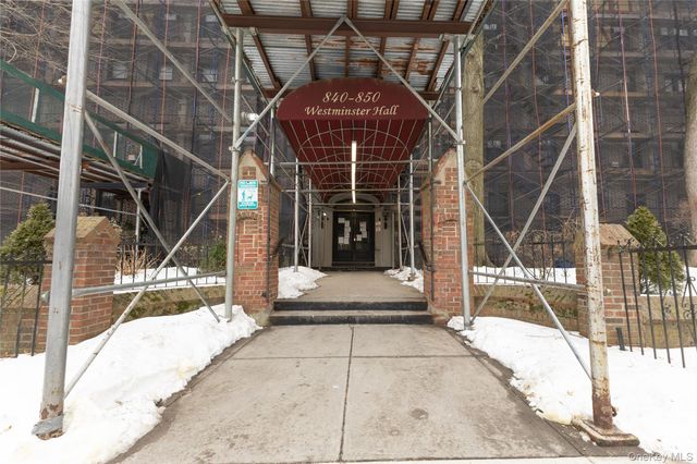 850 Saint Marks Avenue C4, Brooklyn, NY 11213