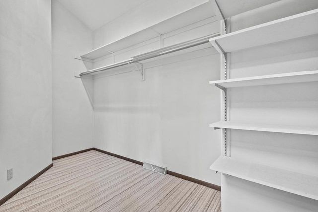 4865 COUNTY RD N, Oshkosh, WI 54904