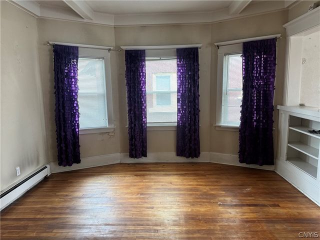 26 Greenwood Court, Utica, NY 13501