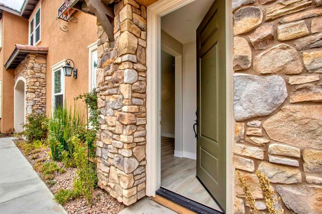 368 Ventasso, Fallbrook, CA 92028