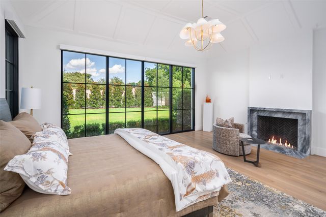 9134 Bluff Hollow Court, Dallas, TX 75220