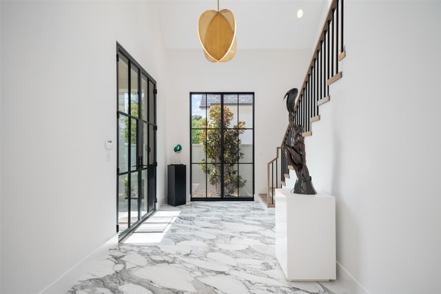 9134 Bluff Hollow Court, Dallas, TX 75220