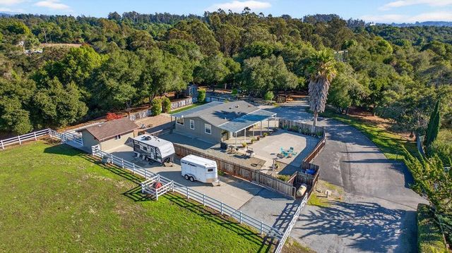 3485 Stable Lane, Santa Cruz, CA 95065