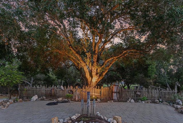 3485 Stable Lane, Santa Cruz, CA 95065