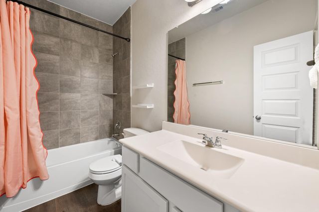 127 Comal Drive, Baytown, TX 77523