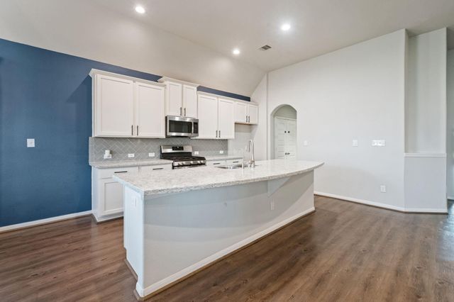 127 Comal Drive, Baytown, TX 77523