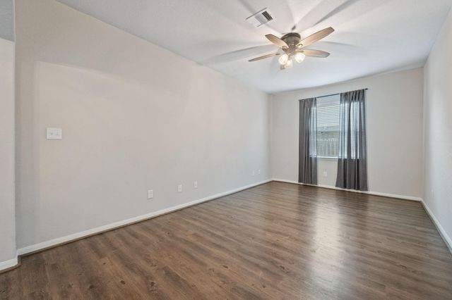 127 Comal Drive, Baytown, TX 77523