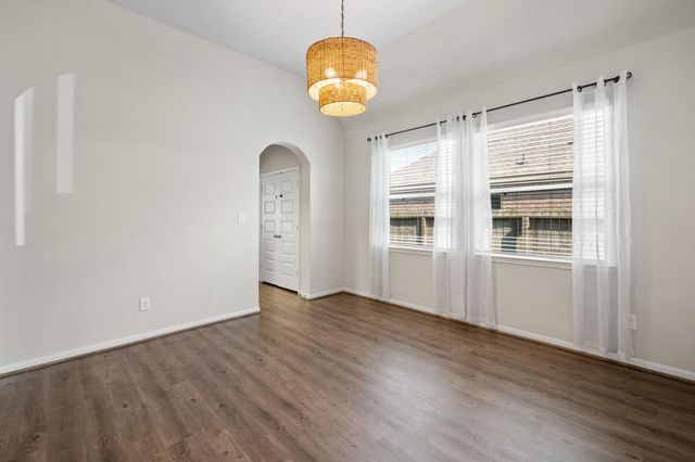 127 Comal Drive, Baytown, TX 77523