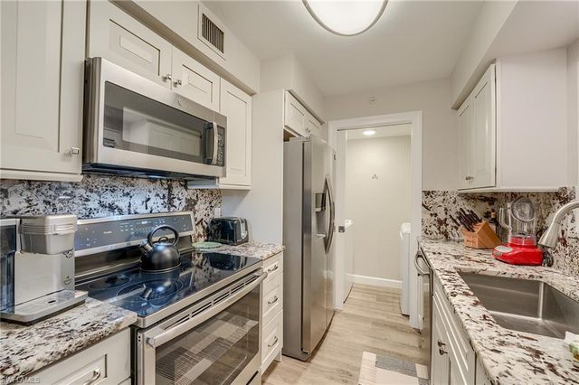 7327 Estero BLVD 100, Fort Myers Beach, FL 33931