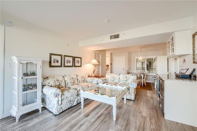 7327 Estero BLVD 100, Fort Myers Beach, FL 33931