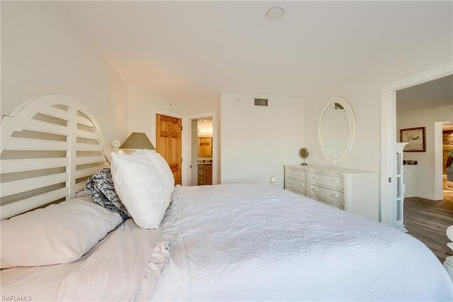 7327 Estero BLVD 100, Fort Myers Beach, FL 33931