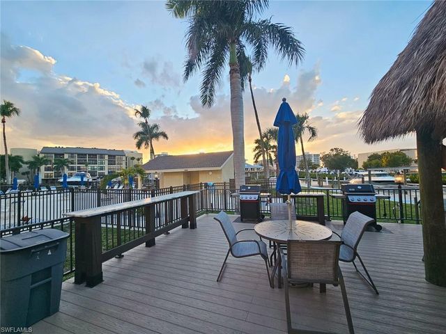 7327 Estero BLVD 100, Fort Myers Beach, FL 33931